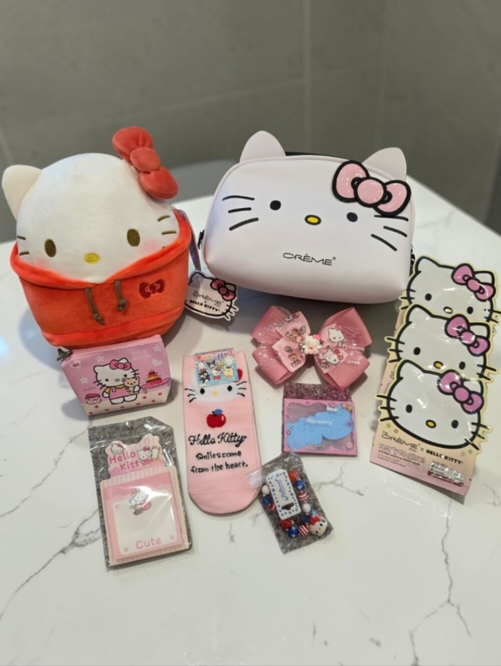 Hello Kitty Pink & White Plush and Accessory Set with Bow Clips